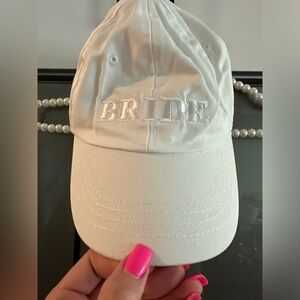 WHITE BRIDE BASEBALL CAP